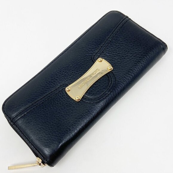 MICHAEL KORS | Black Leather Zip Top Wallet - Picture 1 of 7